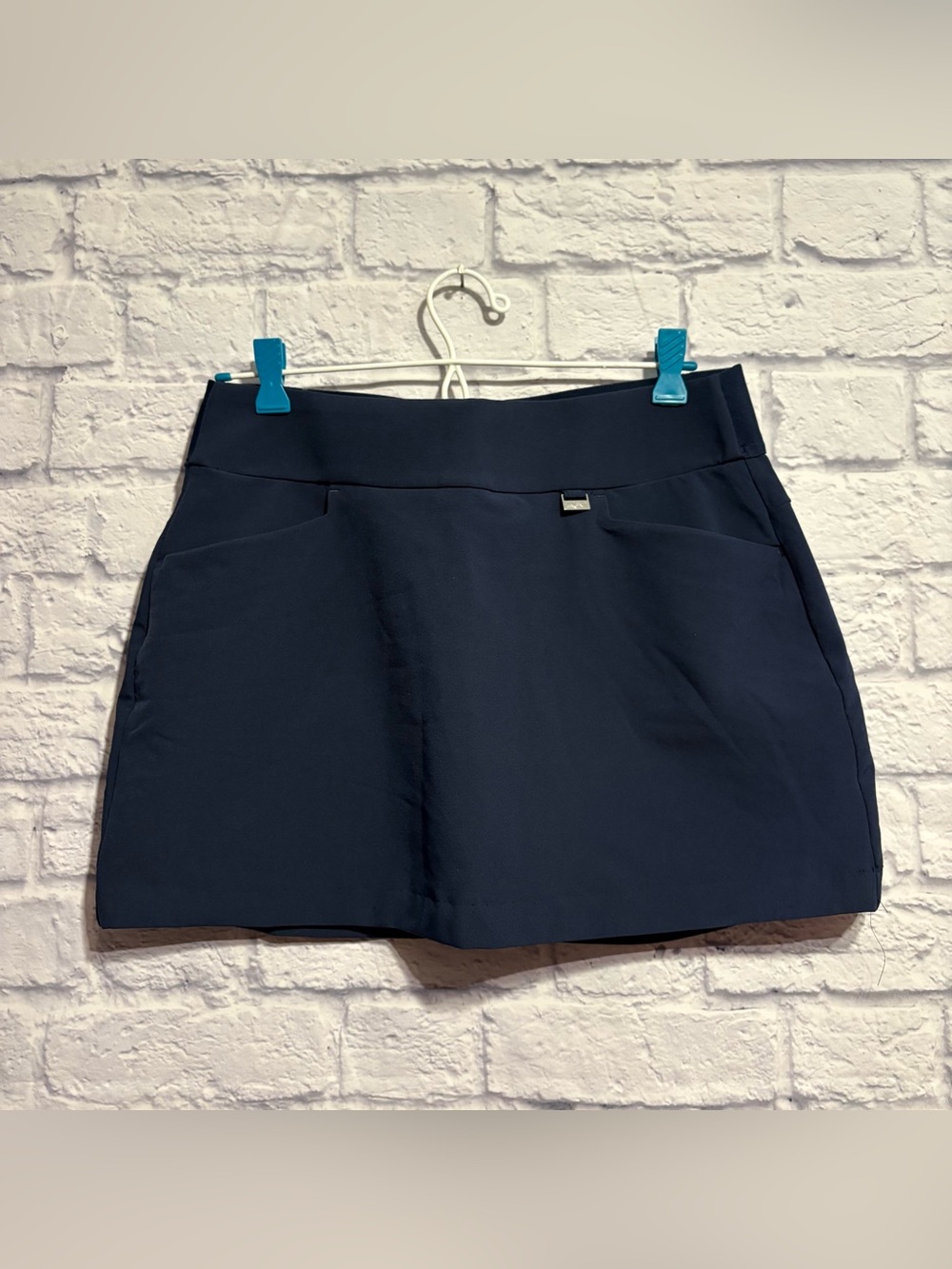 Greg Norman Golf Navy Mini Skort Small